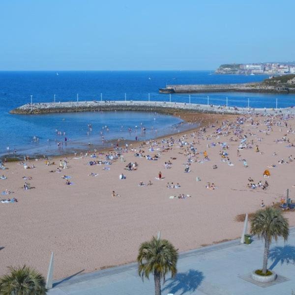 Apartamento Arbeyal Playa Gijón Esterno foto